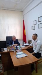 Волонтёр из Японии в нашей школе